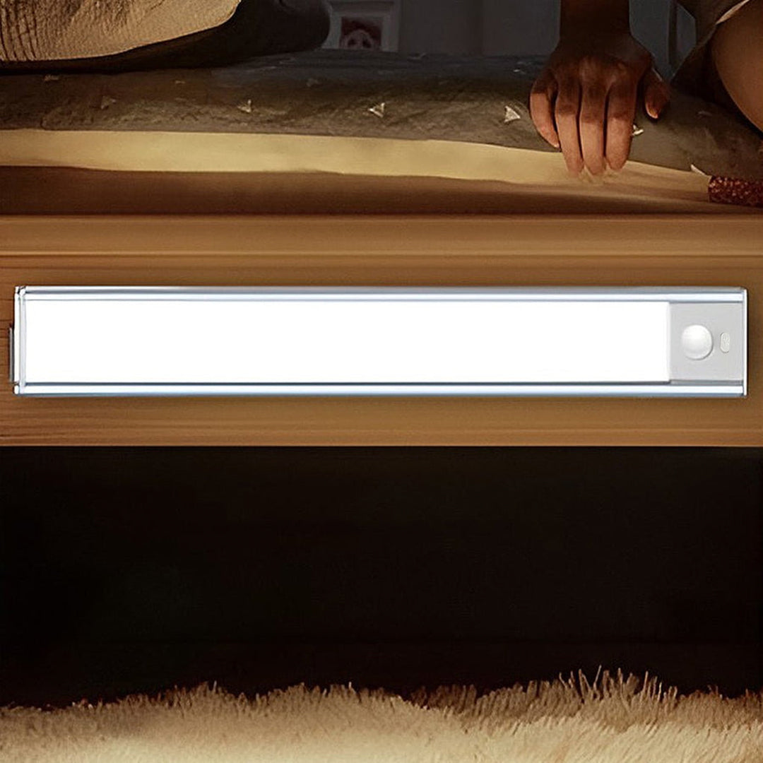 Lampa ścienna LED liniowa podszafkowa