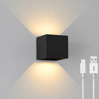 Lampa ścienna LED nowoczesna kostka