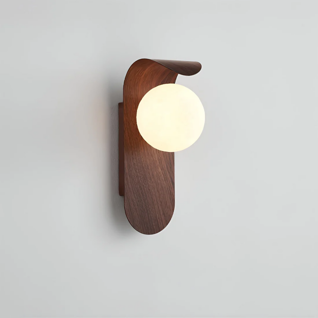 Lampa ścienna nowoczesna kula zakrzywiony