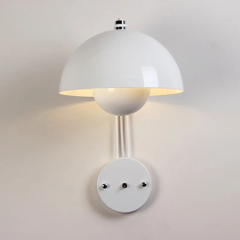 Lampa ścienna nowoczesny kopułowy styl