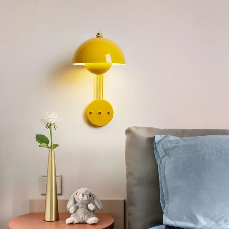 Lampa ścienna nowoczesny kopułowy styl