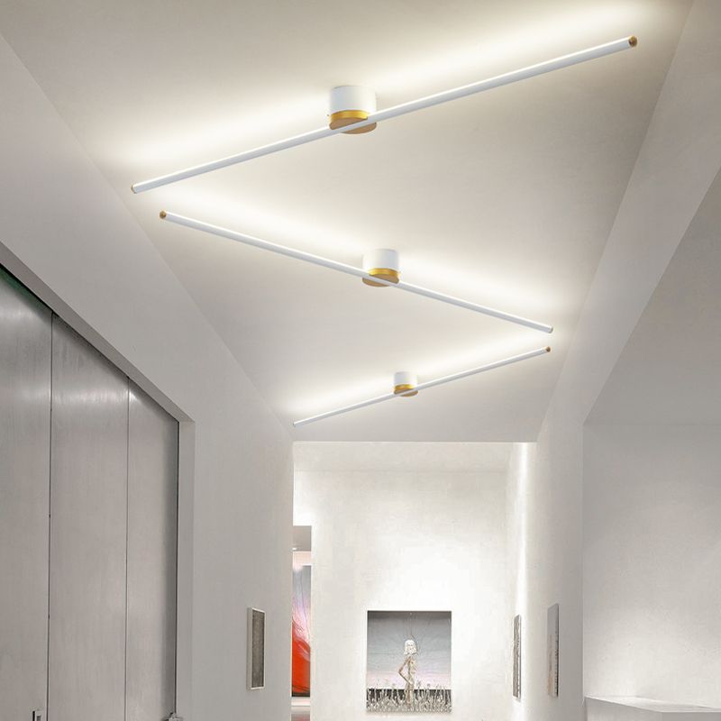 Lampa sufitowa LED nowoczesna liniowa