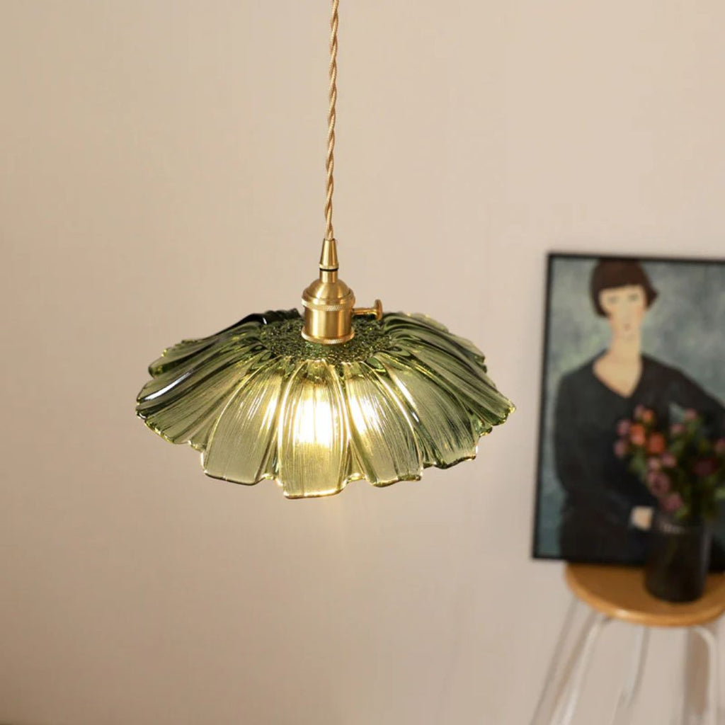 Lampa wisząca szklana kwiatowa elegancka