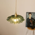Lampa wisząca szklana kwiatowa elegancka
