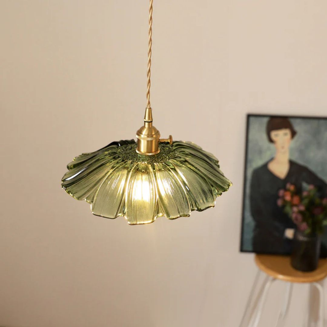 Lampa wisząca szklana kwiatowa elegancka