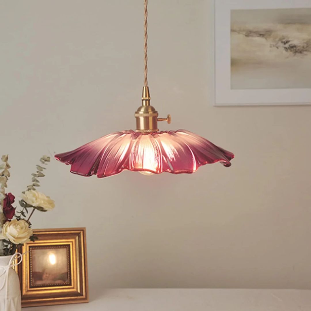 Lampa wisząca szklana kwiatowa elegancka