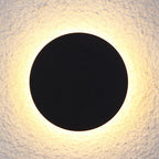 Outdoor LED wall lamp halo effect